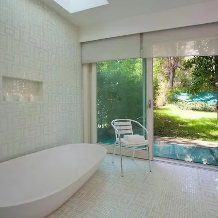 Sequoia Villa